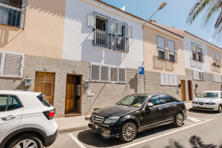 Calle Faro de Orchilla, Telde, Las Palmas, 35215 — foto 1