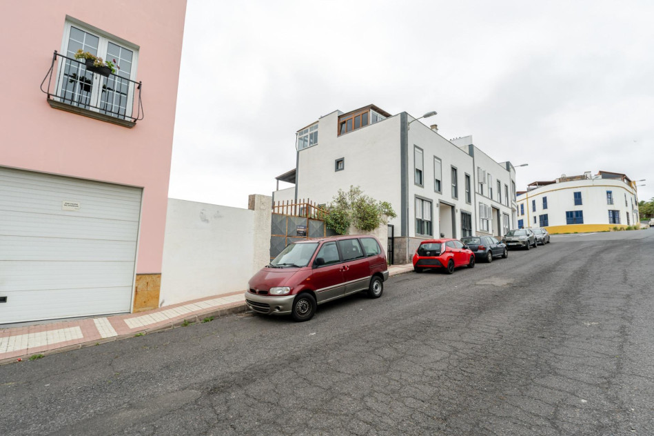 Las Palmas de Gran Canaria, Las Palmas, 35018 — foto 2