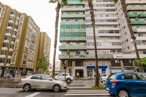 Avenida José Mesa y López #57, Las Palmas de Gran Canaria, Las Palmas, 35010