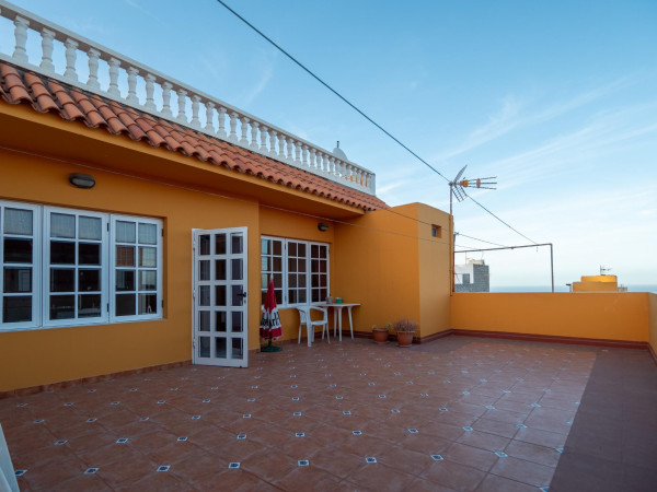 Santa María de Guía de Gran Canaria, Las Palmas, 35450