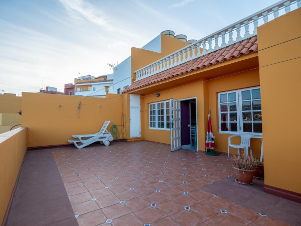 Santa María de Guía de Gran Canaria, Las Palmas, 35450