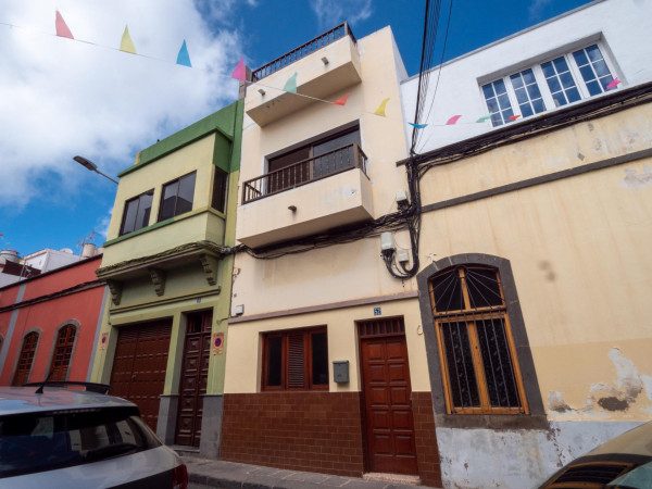 Arucas, Las Palmas, 35415
