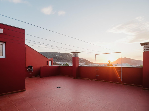 Santa María de Guía de Gran Canaria, Las Palmas, 35458