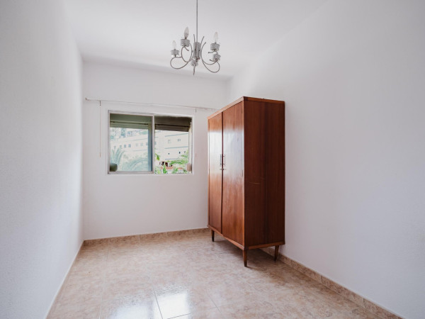 Las Palmas de Gran Canaria, Las Palmas, 35013