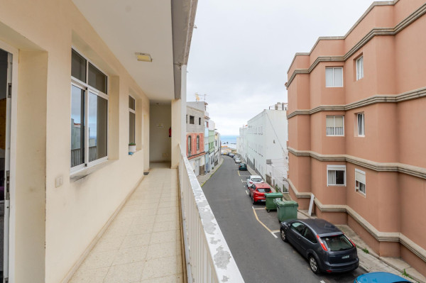 Arucas, Las Palmas, 35400