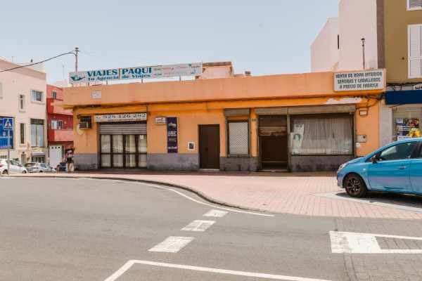 AVENIDA DE CARLOS V #32, Ingenio, Las Palmas, 35240